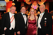 Botschafter Dr. Ralph Scheide, Minister Helmut Brunner mit Frau Diana, C.P. Wieland (©Foto: Martin Schmitz)